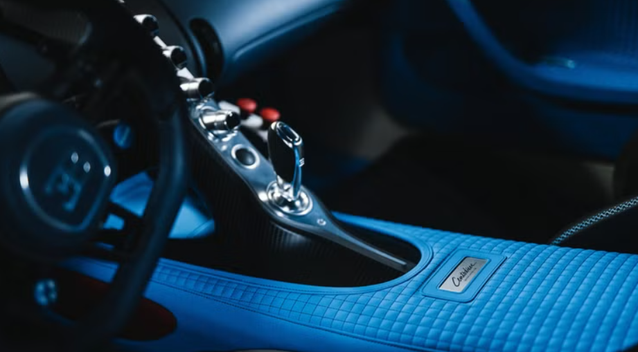 2022 Bugatti Centodieci interior